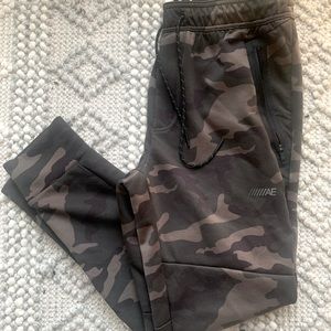 Camo american eagle joggers in good condition. Only worn a handful of times